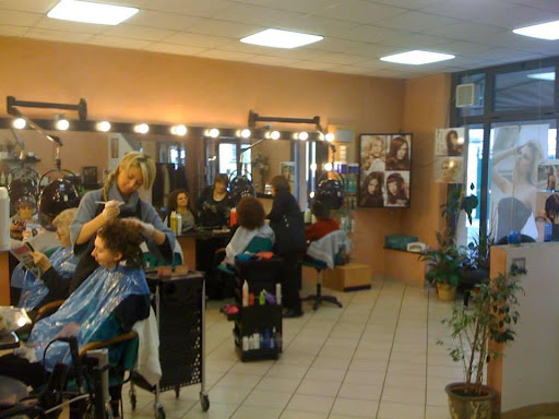 Nuova Immagine Hair Shop Di Piccione Tiziana Maria - Thumbnail