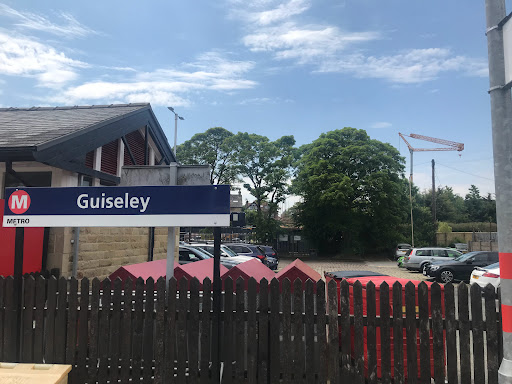 Guiseley - Visual