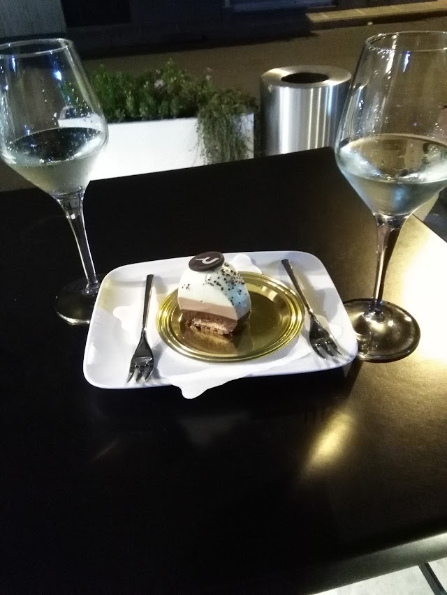 Rosy cafe'