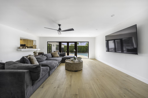 Bascuas Group - Visual