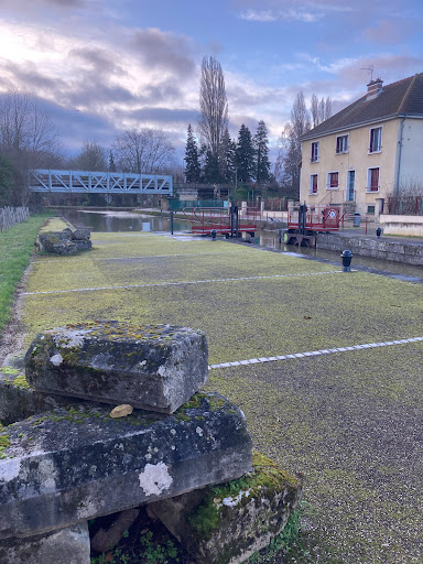Ecluse 81 VS du Batardeau