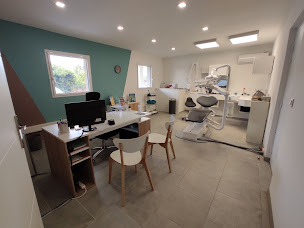 Photo n°2 de Docteur GENIT Aurélien à Orchies (Dentiste)