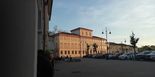 Reggiolo Gallery - Italy