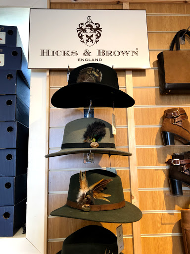 MacIntyre's - Visual