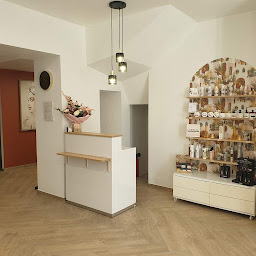 Photo n°6 de S coiffure à Châteaurenard (Salon de coiffure)