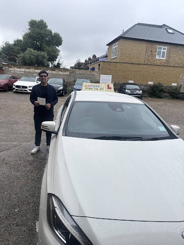 We Pass Driving School - Driving school