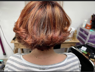 Photo n°11 de Les ciseaux de Lorella à Baurech (Salon de coiffure)