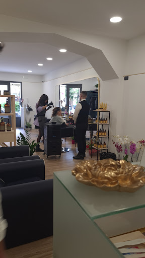 Testa Rosario luxury hair boutique - Thumbnail