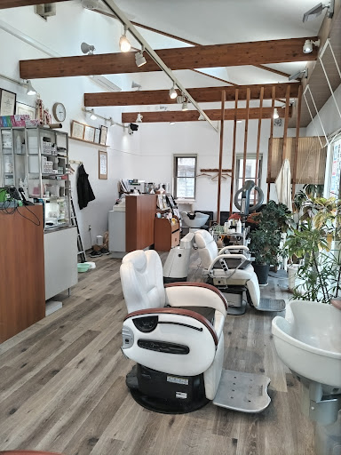 Cut house SHIMIZU（カットハウスシミズ）