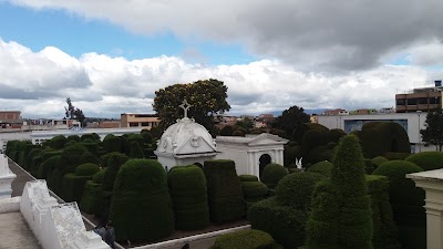 Photos of Plazoleta Tulc&aacute;n Cemetery
