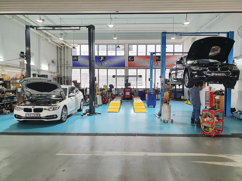 Lim Siang Chow Auto - car servicing Singapore facility photo 2