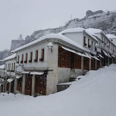 TAXI KRENARI Gjirokaster