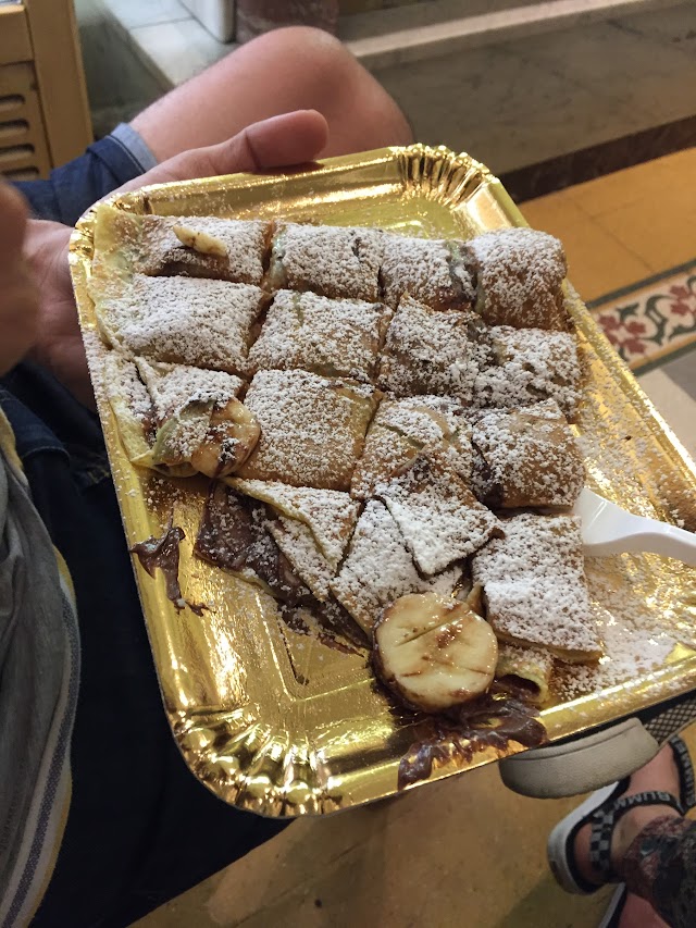 gelateria Le colonne-Crepes famose