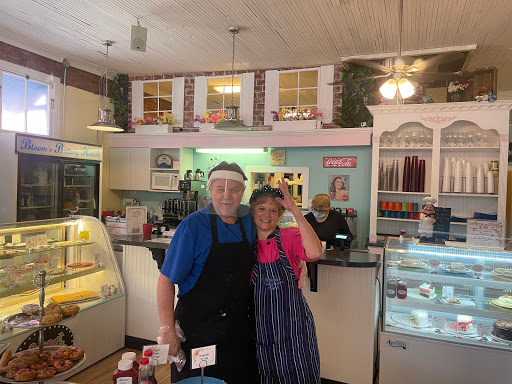 Bloom's Baking House and Restaurant - Thumbnail