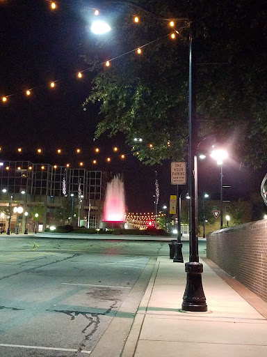 Belleville Square - Visual