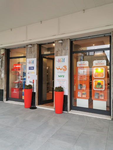 SCM Windtre Fastweb Vodafone Tim e altri
