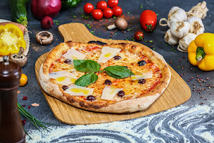 Photo n°18 de GRAN TORINO PIZZA AU FEU DE BOIS à Aulnay-sous-Bois (Pizzas à emporter)