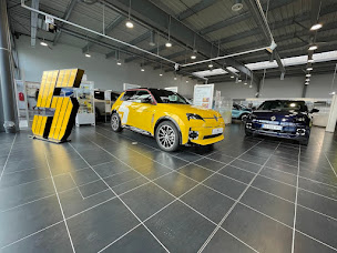 Photo n°34 de Renault Péronne - Gueudet 1880 à Péronne (Vendeur de voitures d'occasion)