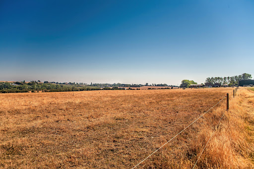 Clifftop camping at Spiders Castle Farm Gallery - United Kingdom