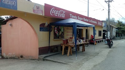 Photos of SalanetGames,calzado Americano Y Supermarket La Economica