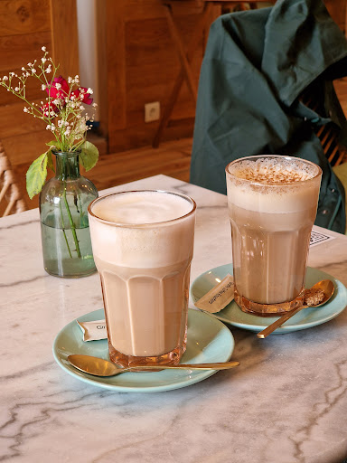 Peachy Juicery & Café - Thumbnail