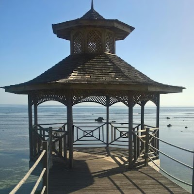 Juici Beef Plaza - https://lh3.googleusercontent.com/p/AF1QipNa-wrpt92iKCUPonm7SaCf0cAO5EFLihg5o-6d=s1600-w400