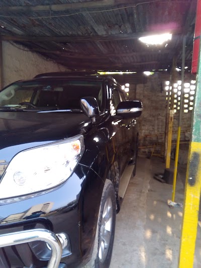 Photos of Dinajpur Automobile Center