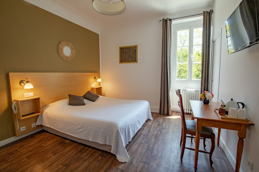 Hostellerie du Parc Hôtel Restaurant - Thumbnail