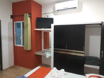 Photos of Gayser Apartments