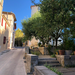 Photo n°12 de Mairie de Peynier à Peynier (Hôtel de ville)