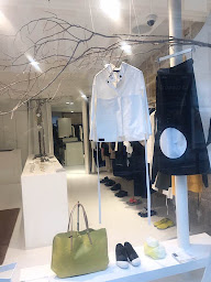 Photo n°11 de Oona Boutique à Paris (Magasin de vêtements)