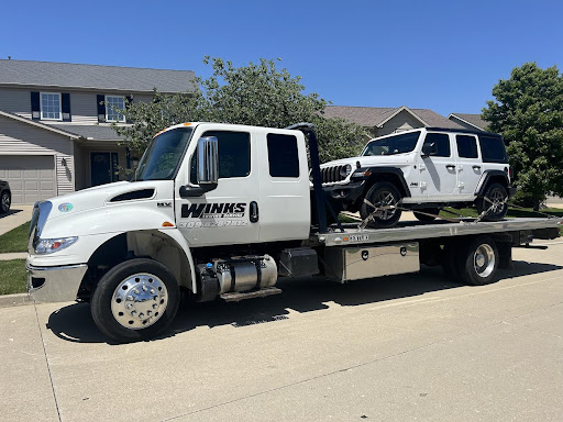 Winks Towing - Thumbnail