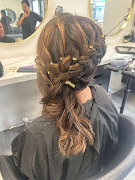 Photo n°17 de MJ&L coiffure à Les Pennes-Mirabeau (Salon de coiffure)