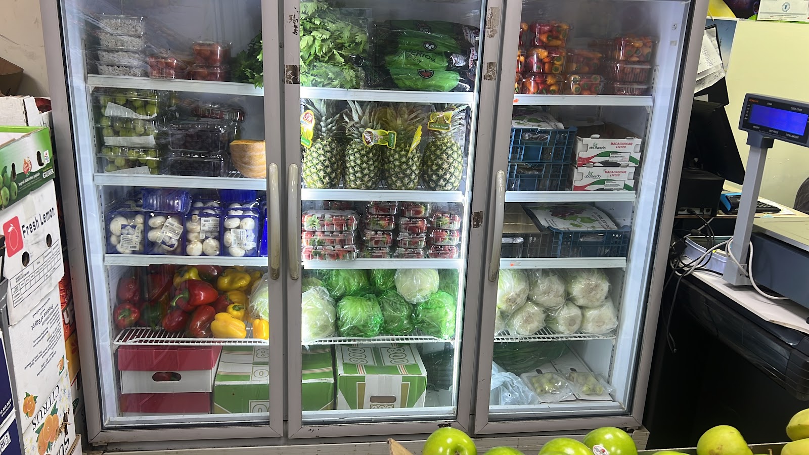 TREE HOUSE Fruits & Vegetables خضروات باشجره - صورة 2