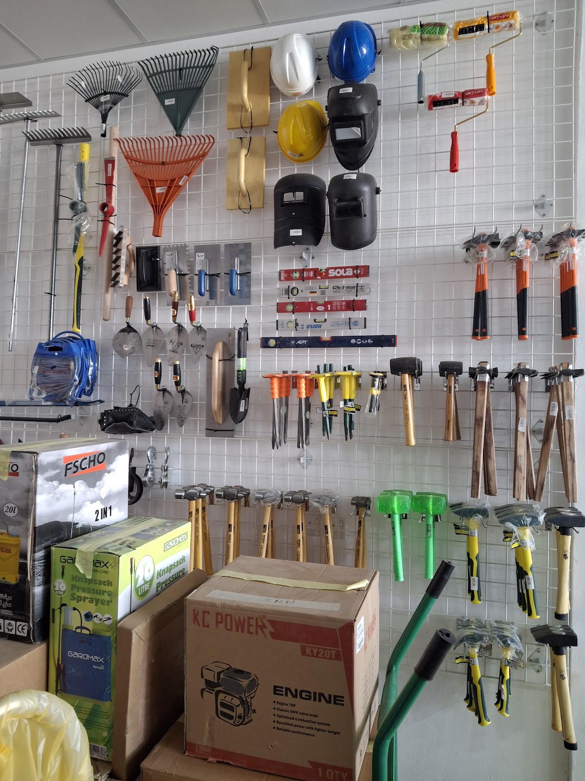 مؤسسة ابداع نجران مواد بناء وعدد - صورة 2