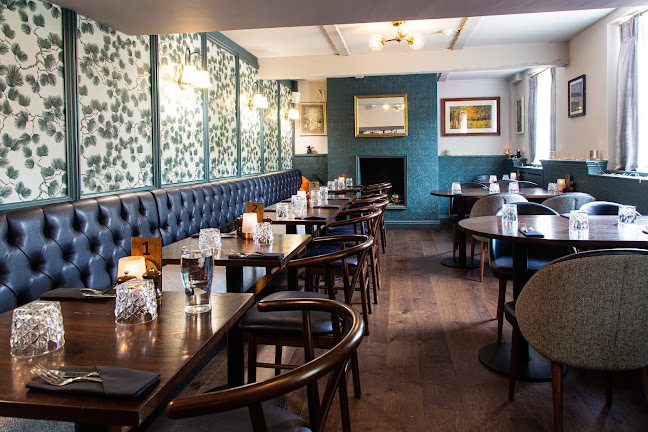 Comments and reviews of Old Red Lion