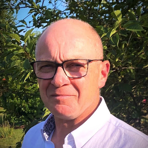 Alain BARBE - iad France