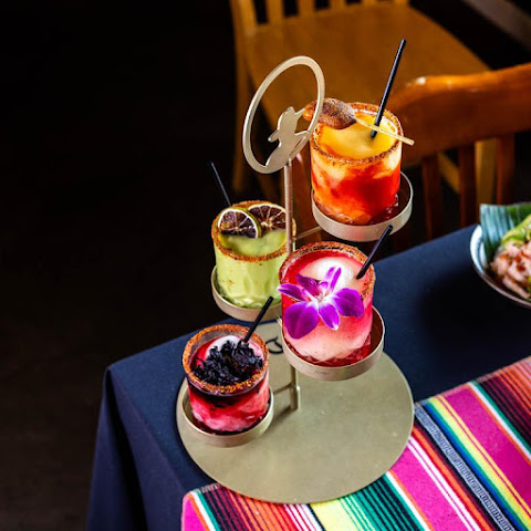 Curra's Hyde Park by null