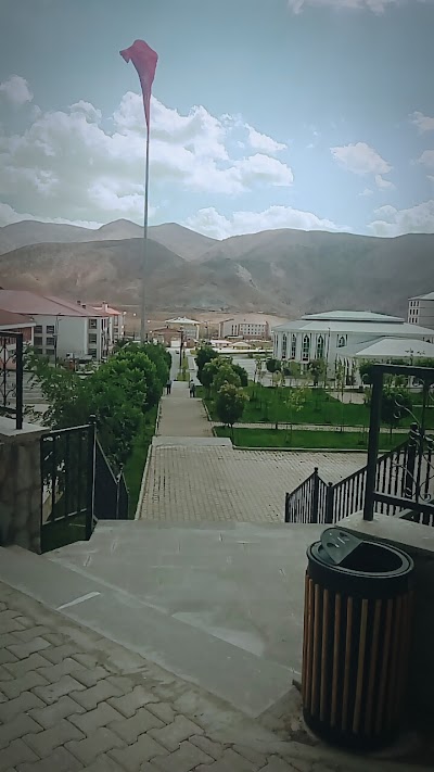 Bitlis Eren Üniversitesi İktisadi ve İdari Bilimler Fakültesi