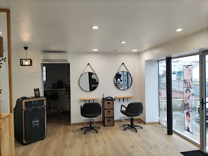 Photo n°3 de Coiffure Expression Libre à Rezé (Salon de coiffure)