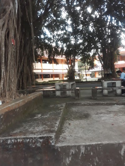 Photos of Pohon Beringin FMIPA