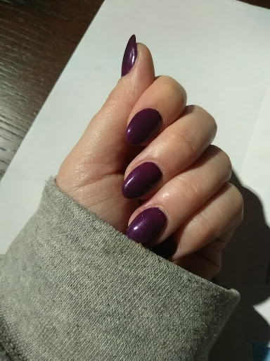 Linara Nails & Beauty - Thumbnail