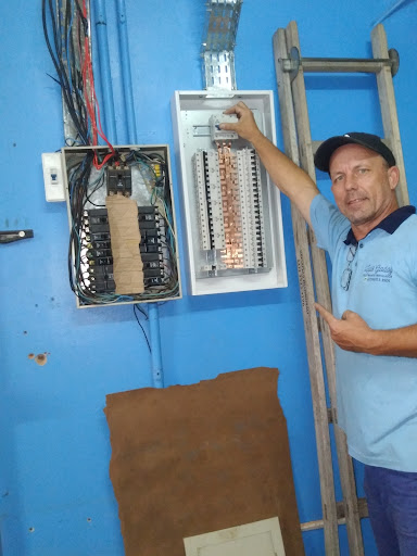 Luis Godoy Instalações Elétricas