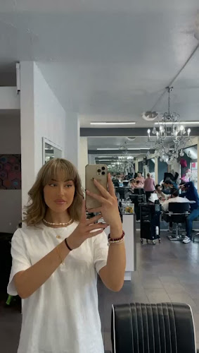 Rezensionen über Coiffeur Narine in Zürich - Friseursalon