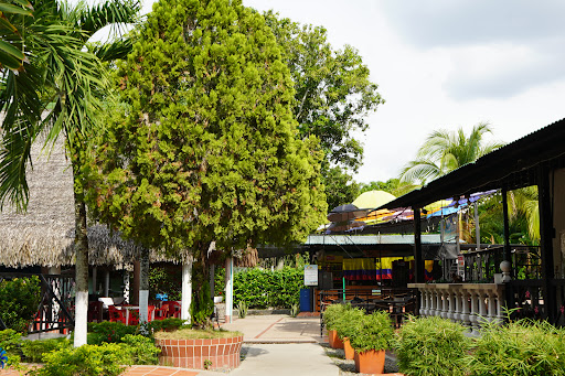 Villa Palmeras hotel campestre Espinal