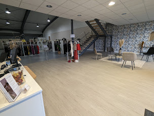Photo n°2 de Mode seconde main à Concarneau (Magasin de vêtements pour femmes)