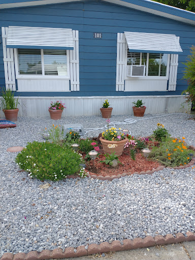 El Rio Estates