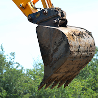 CUOZZO TP - Entreprise de travaux public et terrassement dans le Gard et le Vaucluse - Cuozzo Ludovic à Saint-Geniès-de-Comolas