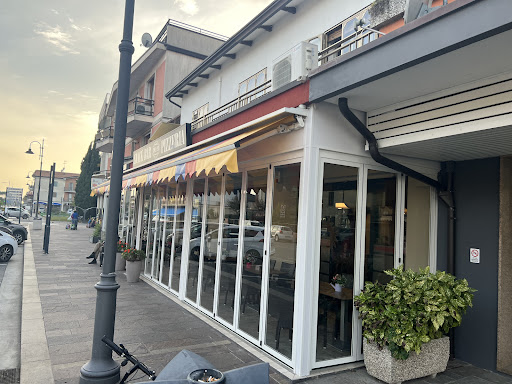 Roxy Pub - Visual