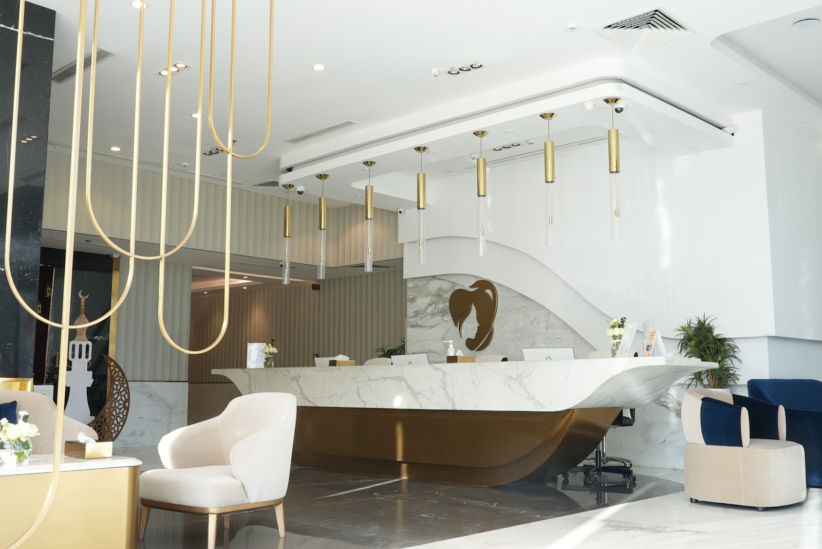 عيادات القمر لالونا - صورة 4